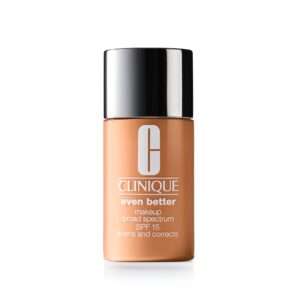 Clinique Even Better Makeup Medium Coverage Foundation Broad Spectrum SPF 15 | Evens Skin Tone + Reduces Dark Spots, Latte, 1 Fl Oz
